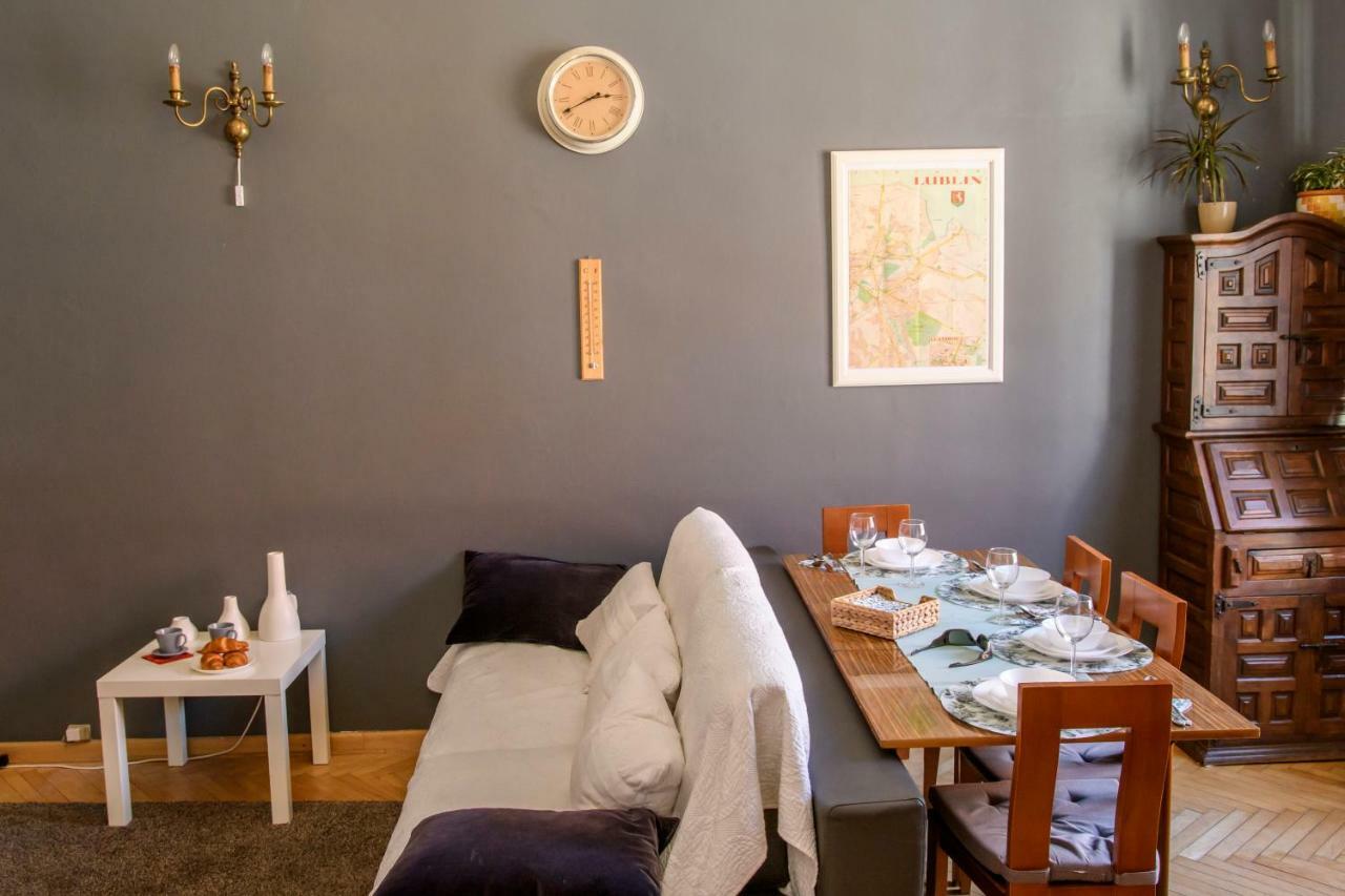 Old Town Folk Apartment วอร์ซอ ภายนอก รูปภาพ